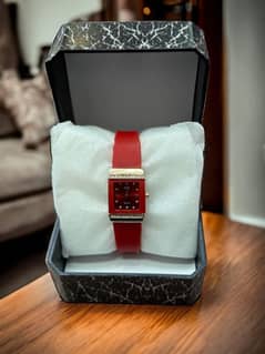 Womens stylesh watches.