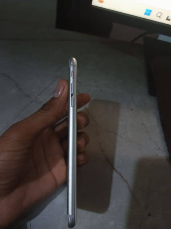 iphone 6s plust PTA approved 4