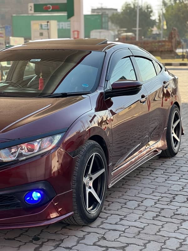 Honda Civic Oriel 2018 6