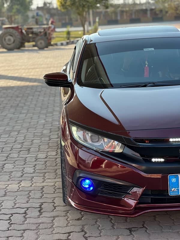 Honda Civic Oriel 2018 7