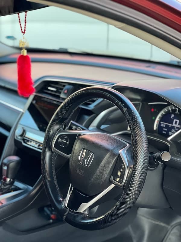 Honda Civic Oriel 2018 15