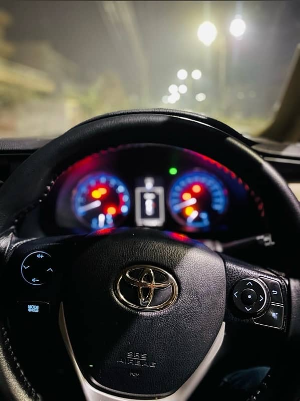 Toyota Corolla Altis 2019 5