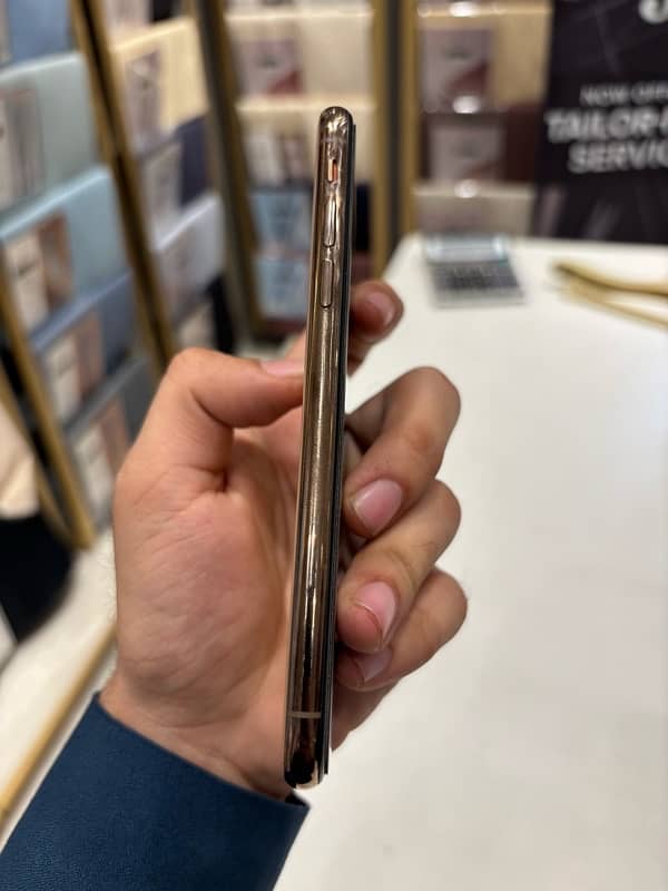 iphone xs 256 9