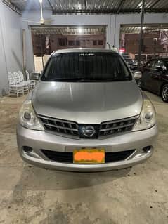 Nissan Tiida 2007