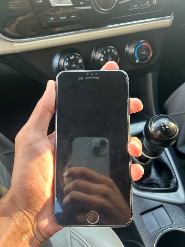 IPhone 8plus 64gb PTA approved 1