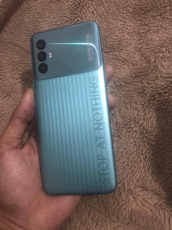 Tecno spark 8 pro 7