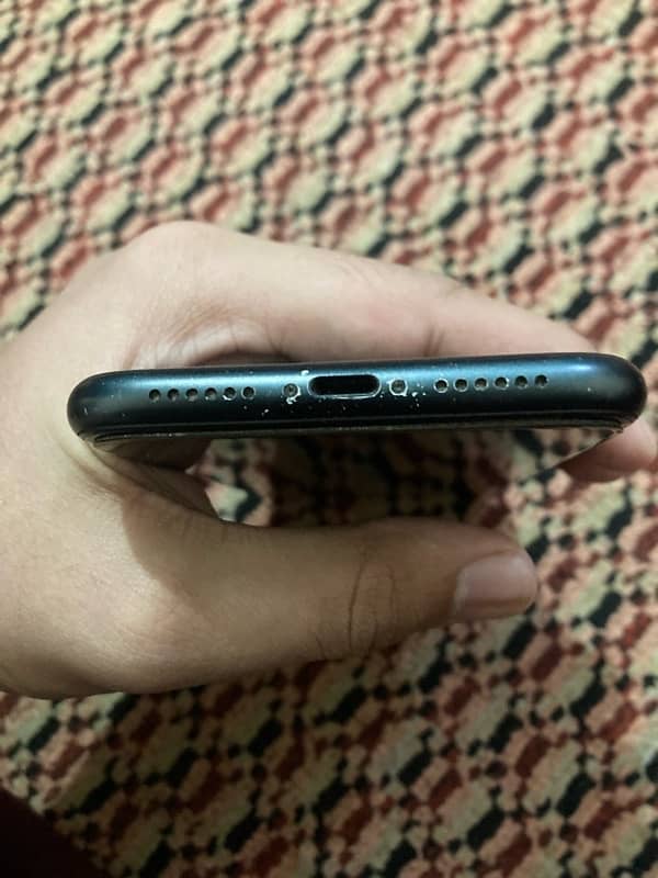 Iphone xr factory unlock non pta 4