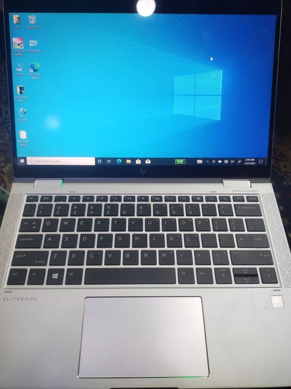 HP Elite Book Model 1030 G2 i7 8th Generation 1