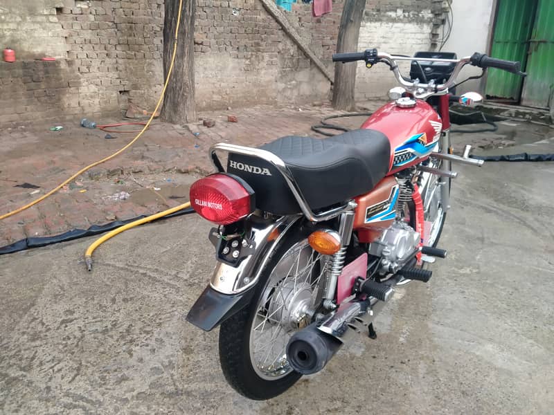 Honda CG 125 2024 4