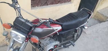 Honda CG 125 with double spare parts