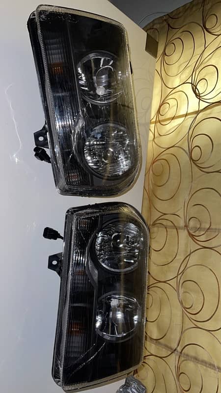 acanii headlights 2005 model 1