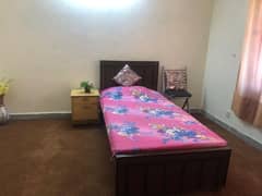 Furnish room available in G11/3 for ladies only