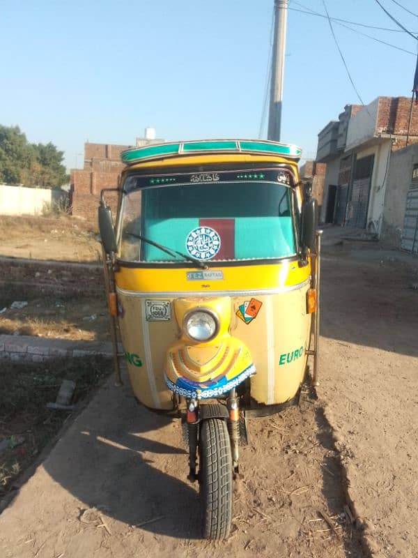 Tez Raftar Auto Rikshaw 0