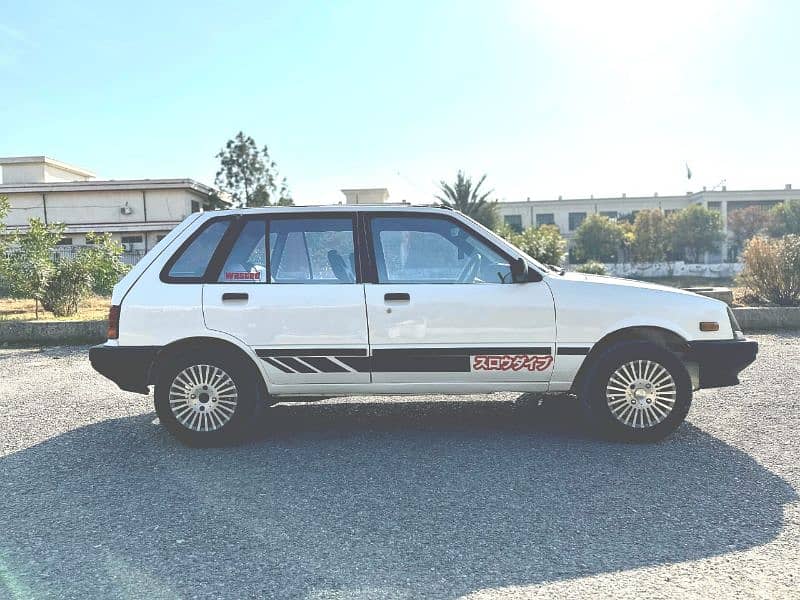 Japanese Suzuki Swift khyber Project car in outstanding condition 4