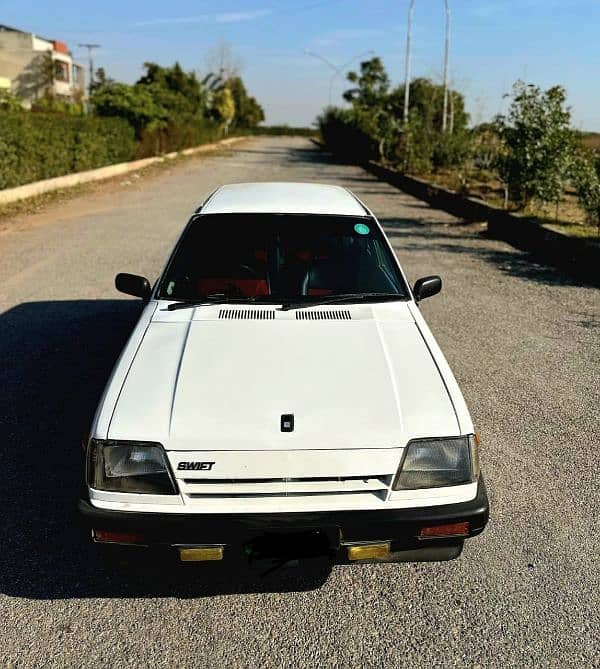 Japanese Suzuki Swift khyber Project car in outstanding condition 0