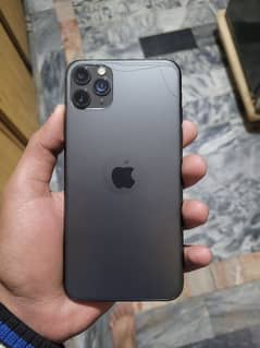 Iphone 11 Promax  (exchange possible)