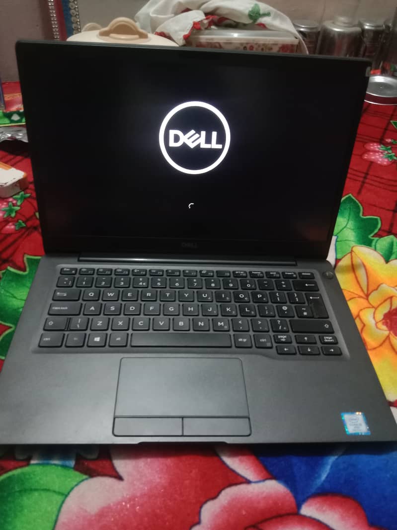 Dell Laptop  8th generation 16gb RAM 256 SSD core i5 model7300 fresh 0