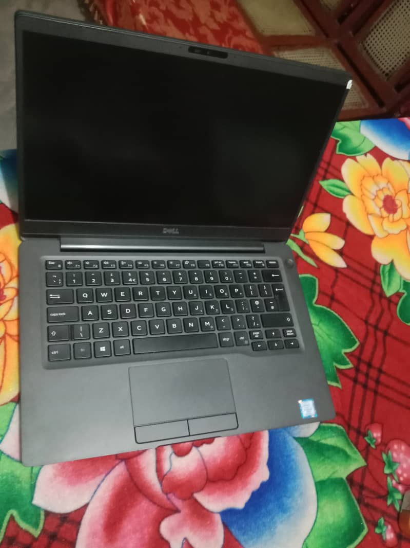 Dell Laptop  8th generation 16gb RAM 256 SSD core i5 model7300 fresh 5