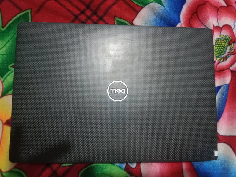 Dell Laptop  8th generation 16gb RAM 256 SSD core i5 model7300 fresh 6