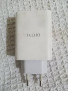 Tecno camon 20 pro adapter 33 watt fast original box wala