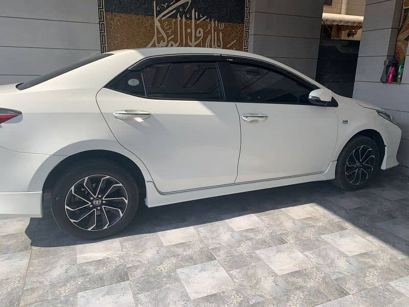 Toyota Corolla Altis 2023 1