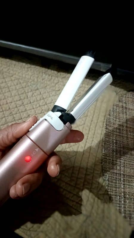 hair curler /hair straightner 3