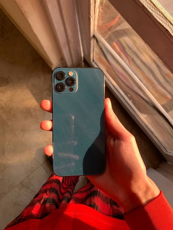 iphone 12 pro -128gb blue 4