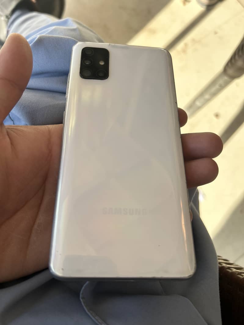 Samsung Mobile A51 1