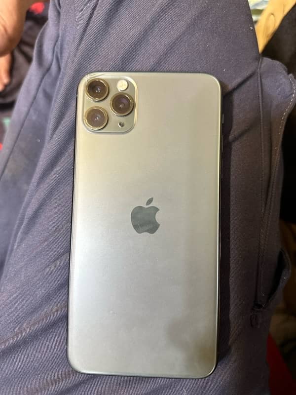 iPhone 11 Pro Max 64 gb 2