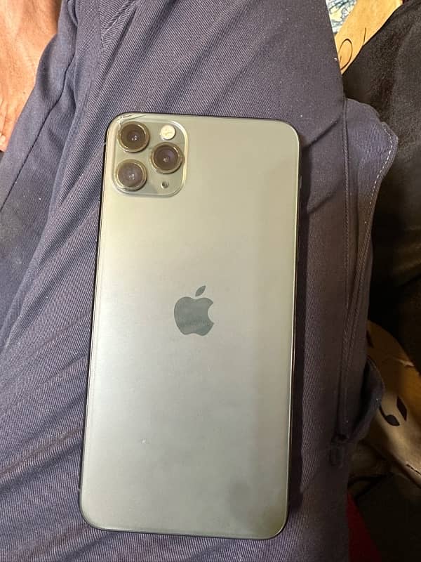 iPhone 11 Pro Max 64 gb 4