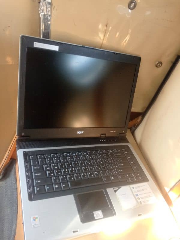 acer aspire 5620 ram 2gb/memory 100gb 1