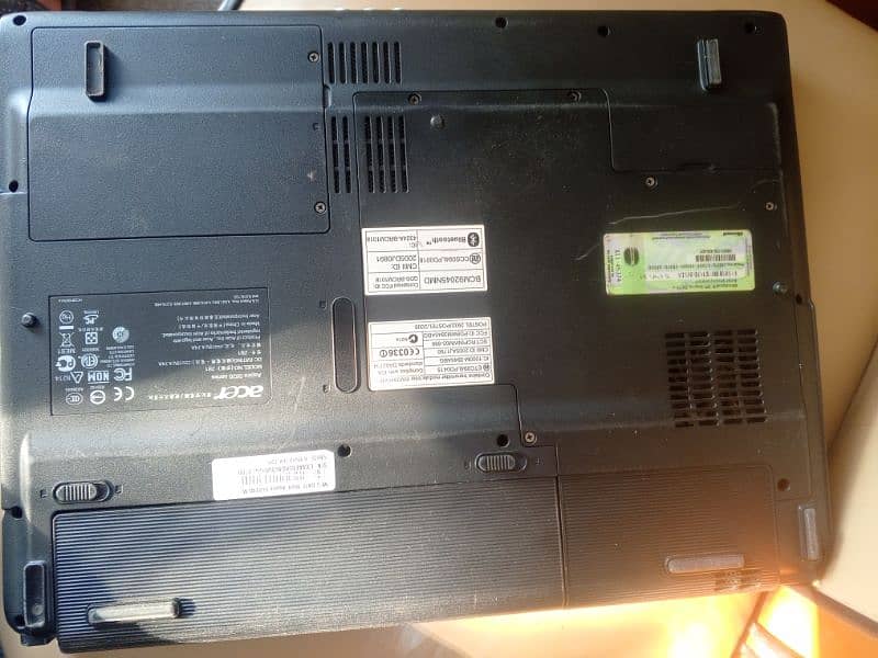 acer aspire 5620 ram 2gb/memory 100gb 8