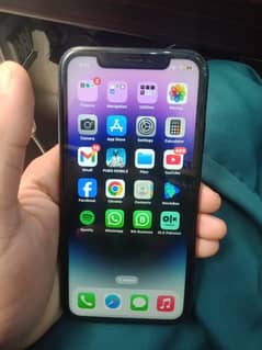 iPhone XR (job 64GB)