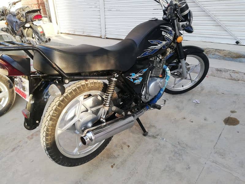 SUZUKI GS 150 SE 2021, sealed, 13k original milage 5