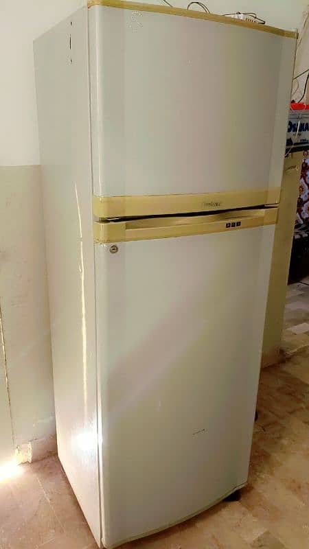 Dawlance refrigerator 1