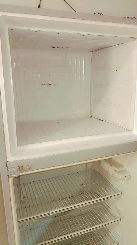 Dawlance refrigerator 5