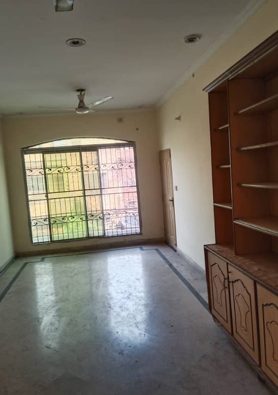 Hiering Avaible 12 Marla Upper Portion for rent at the Prime location in saddar PAF officer colony 3