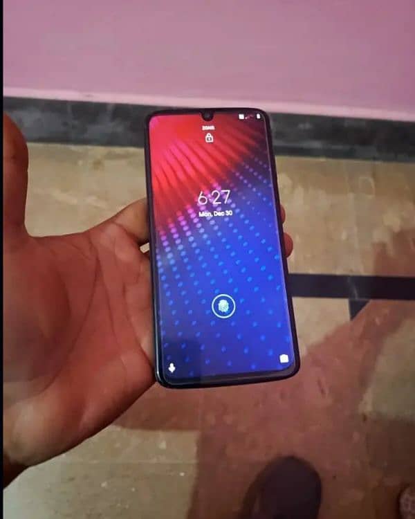 Motorola z 4 . . . 4 gb ram 128 momry  vip mble official pta aprood 6