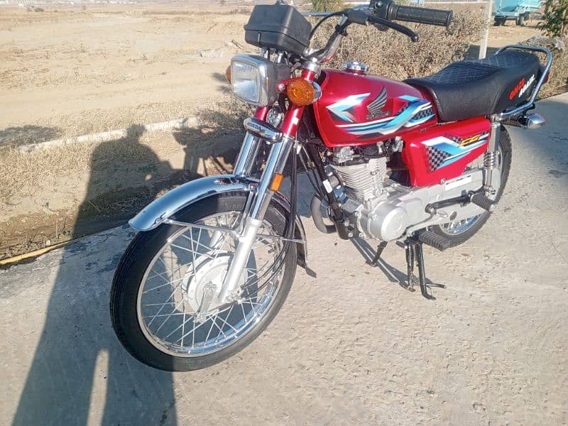 Honda 125  24 model 2