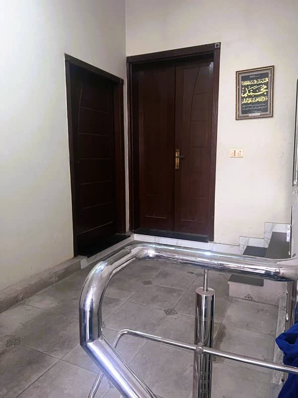 9 Marla House for Sale in D Block Johar Town Lahore 10