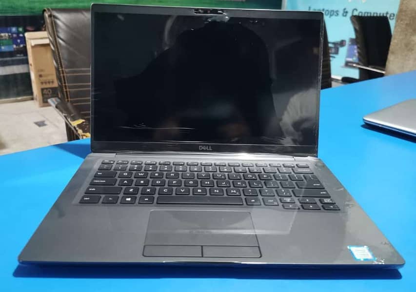 Dell Latitude Ultrabook 7400 Core i7 8th Generation 0