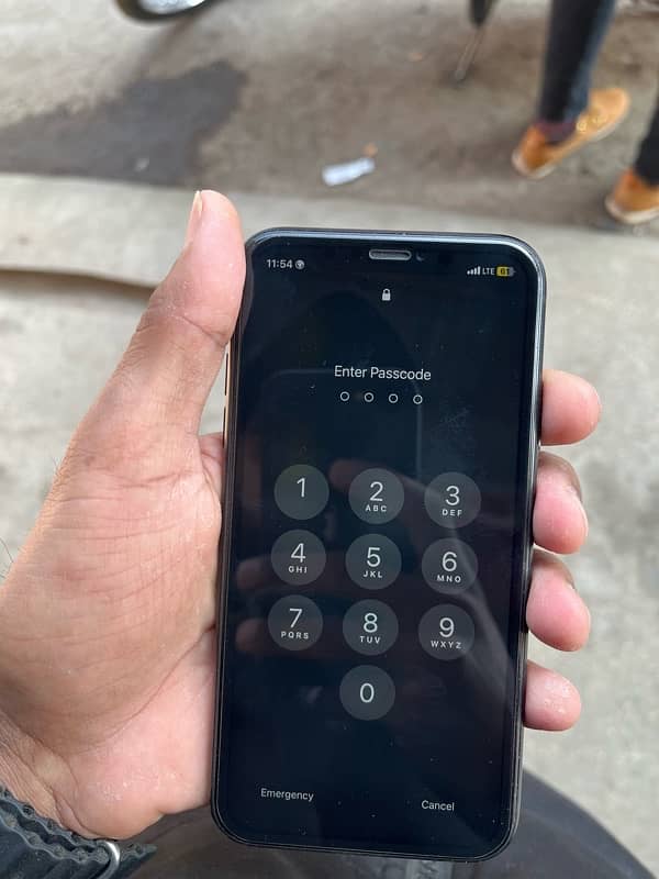 iPhone xr jv sim unlock 64gb 7