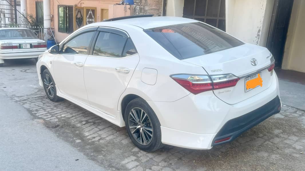 Toyota Corolla Altis 2021 3