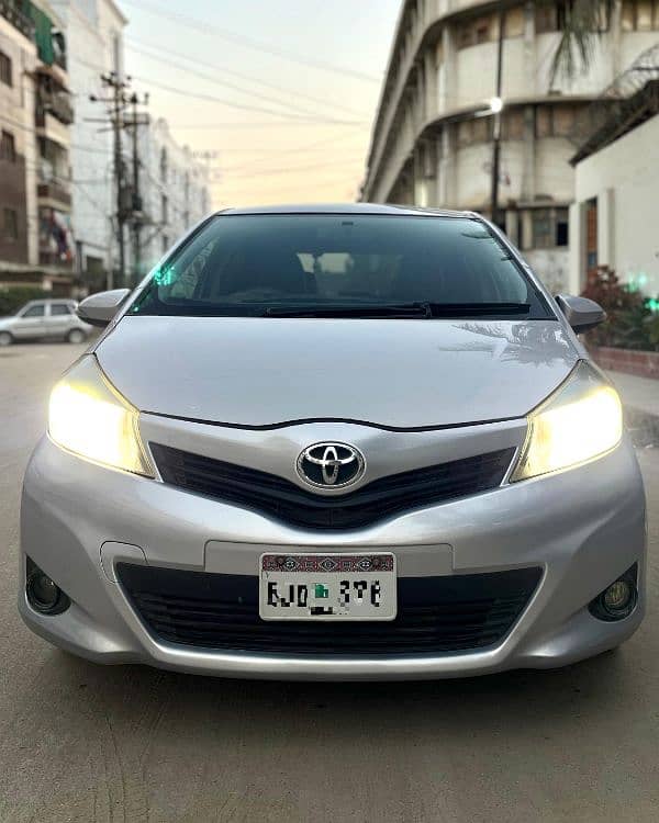 Toyota Vitz 2013 Reg. 2017 Lavendar Push Start 3