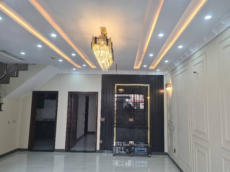 5 MARLA BRAND NEW HOUSE FOR SALE IN DHA RAHBAR BLOCK K 1