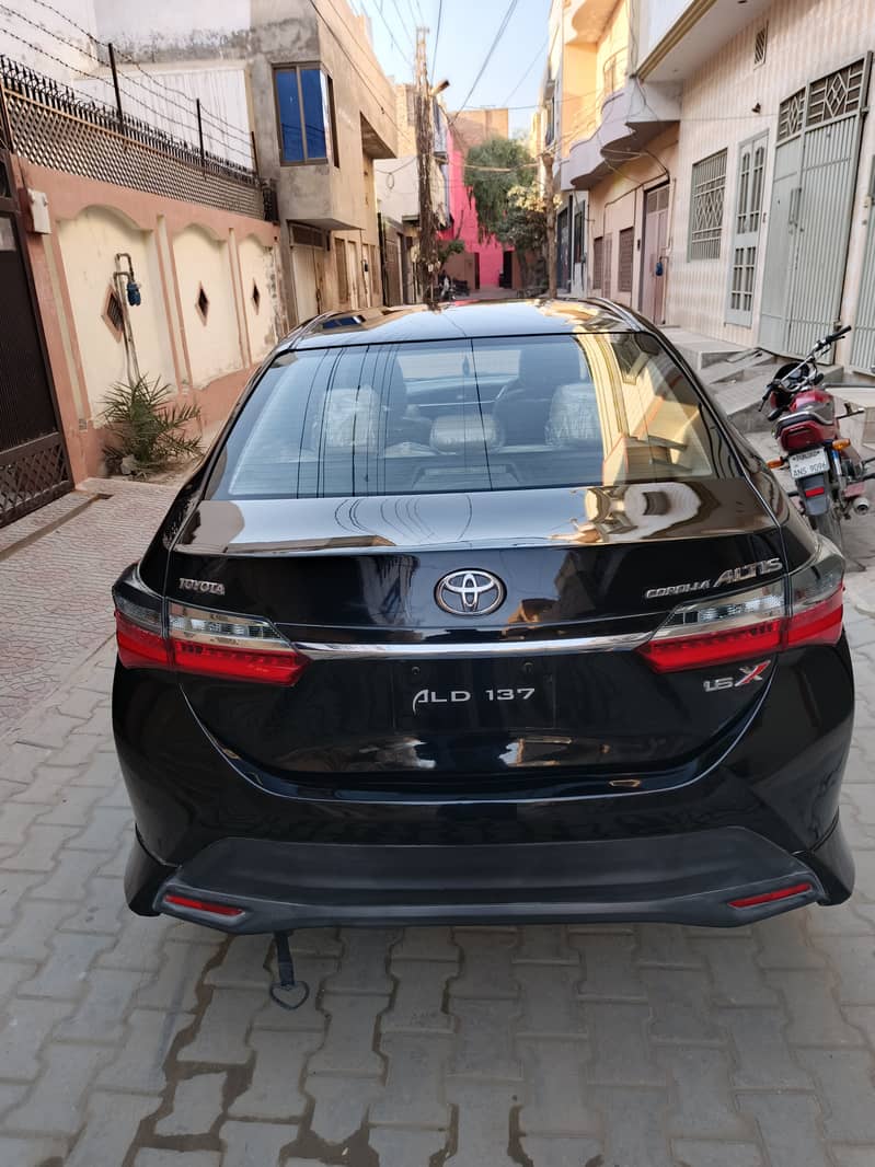 Toyota Corolla Altis 2018 5