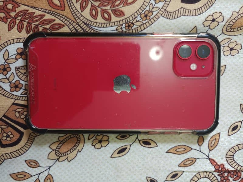 Iphone 11 64GB Red Color 8