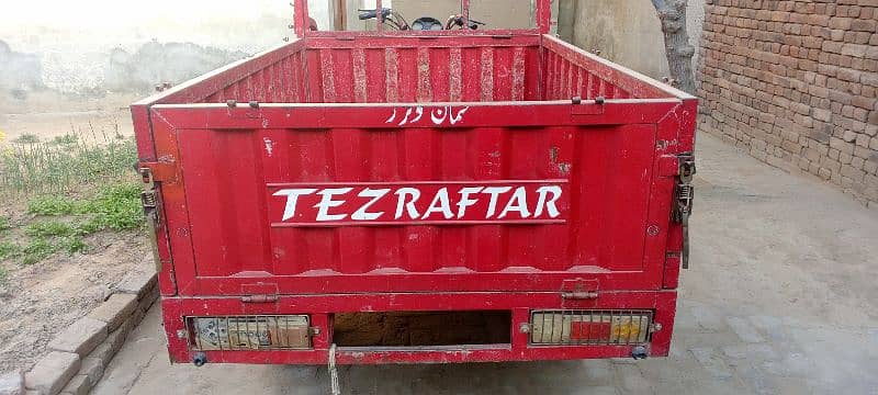 Tez Raftar Loader Rickshaw 3