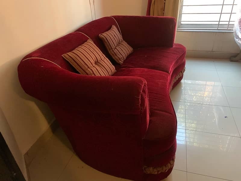 2 Seater Red Design Sofa (original pics) 1