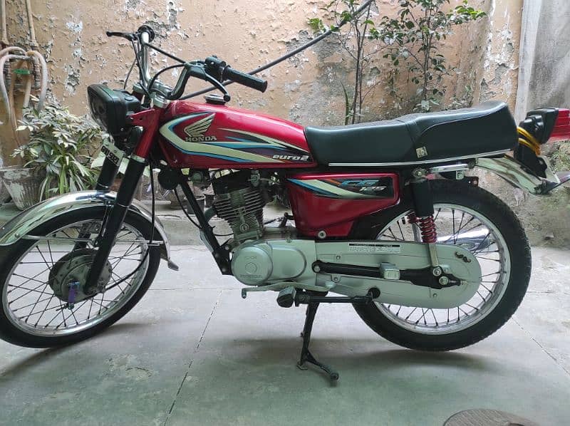 Honda 125 Lush condition 5